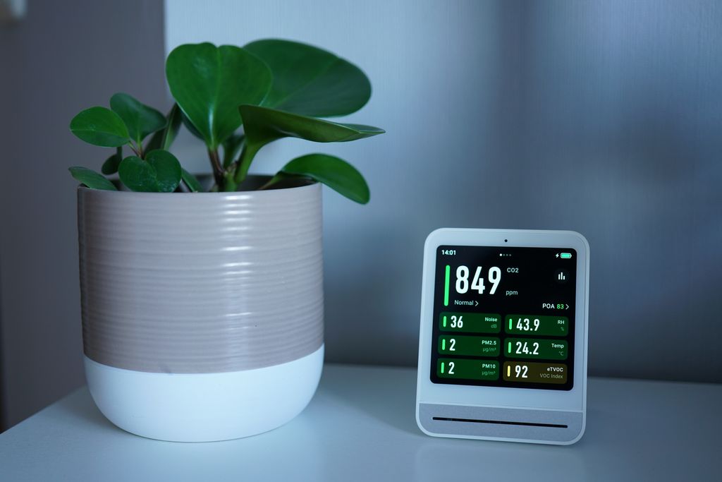 Best Carbon Monoxide Detectors for Seniors